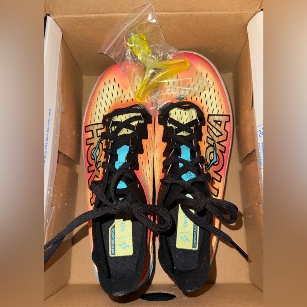 Brand New Hoka Cielo Fly X Carbon Plate Track Spikes Women’s 8.5